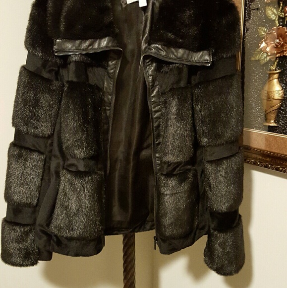 Fur jacket - Picture 2 of 3